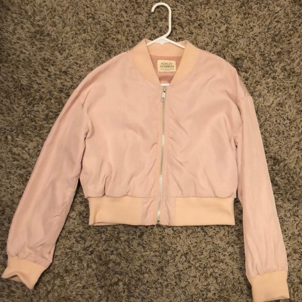Bomber jacket/ wind breaker